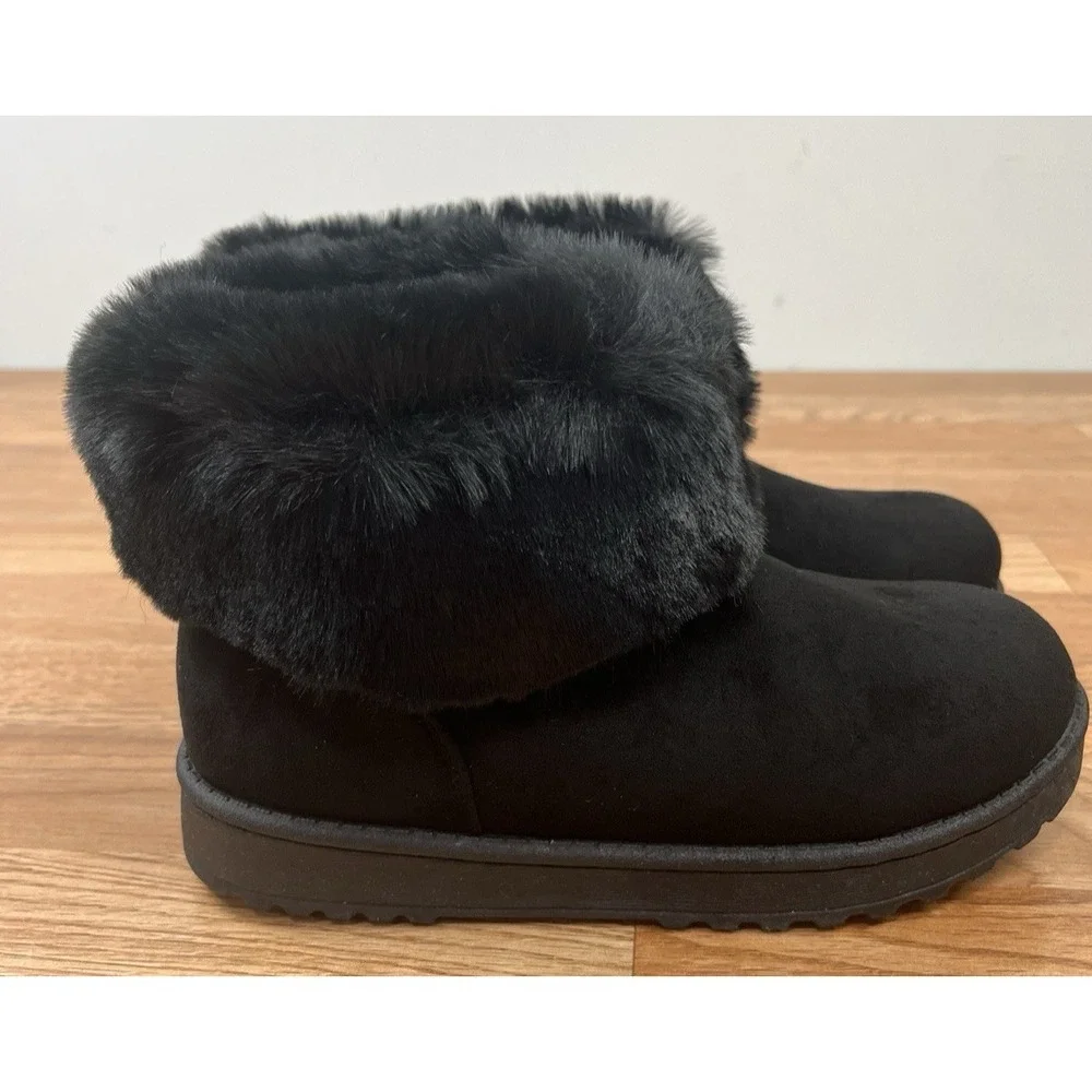 SO Coatimundi Faux Fur Women's Boots in Black Size 6 NEW